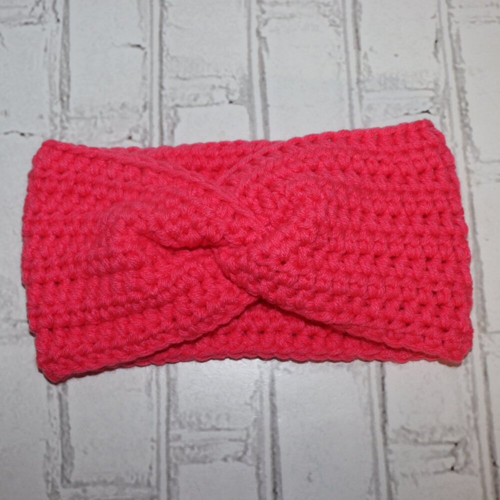💖🔥 Hot Pink Crochet Headband – Handmade · One Size